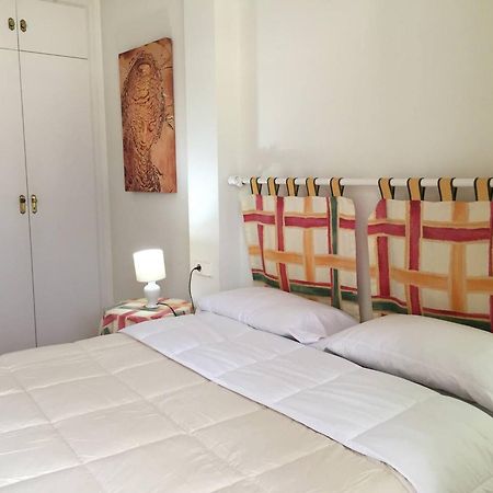 Spacious Apartment With Sea View Terrace In Calafell Exterior photo